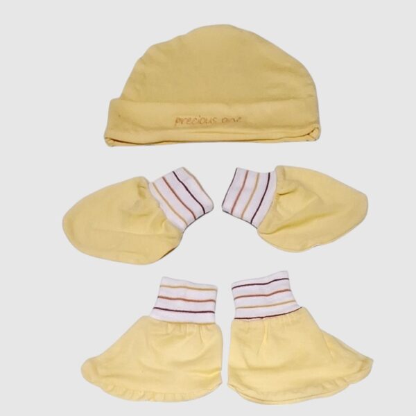 Mittens Set – Pastel Yellow